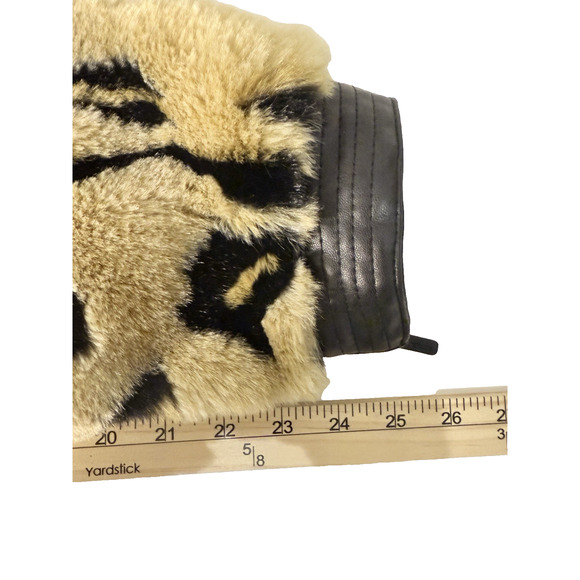 Karl Lagerfeld Paris Faux Fur Leopard Print Jacket Women’s XL - Picture 4 of 12